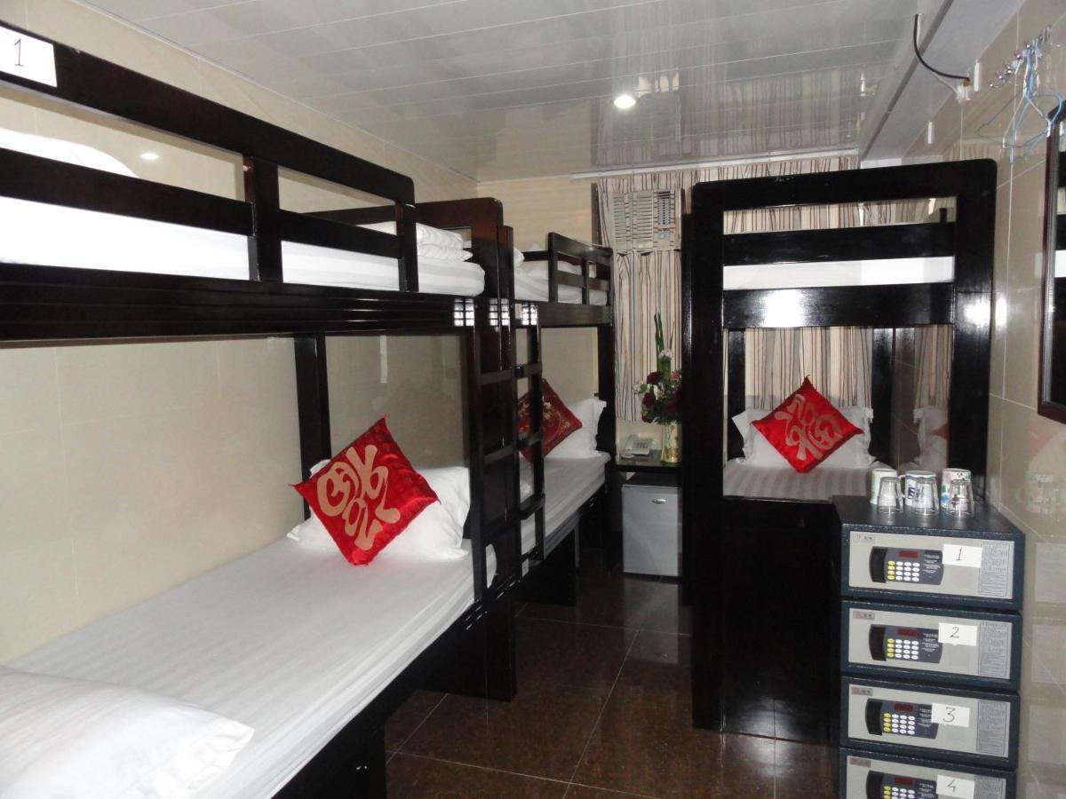 Hostel 16 Paris Guest House Block E Reception 10Th Floor Hongkong Eksteriør billede