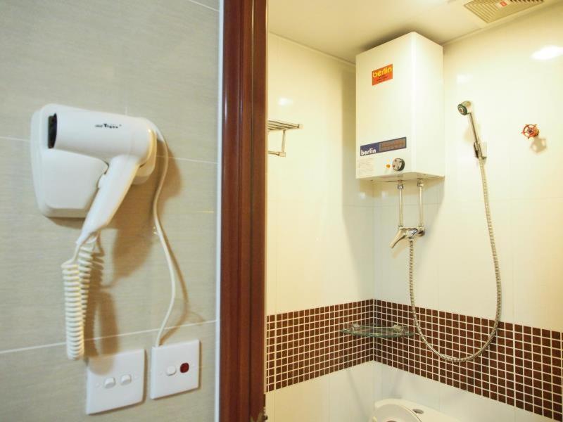 Hostel 16 Paris Guest House Block E Reception 10Th Floor Hongkong Eksteriør billede