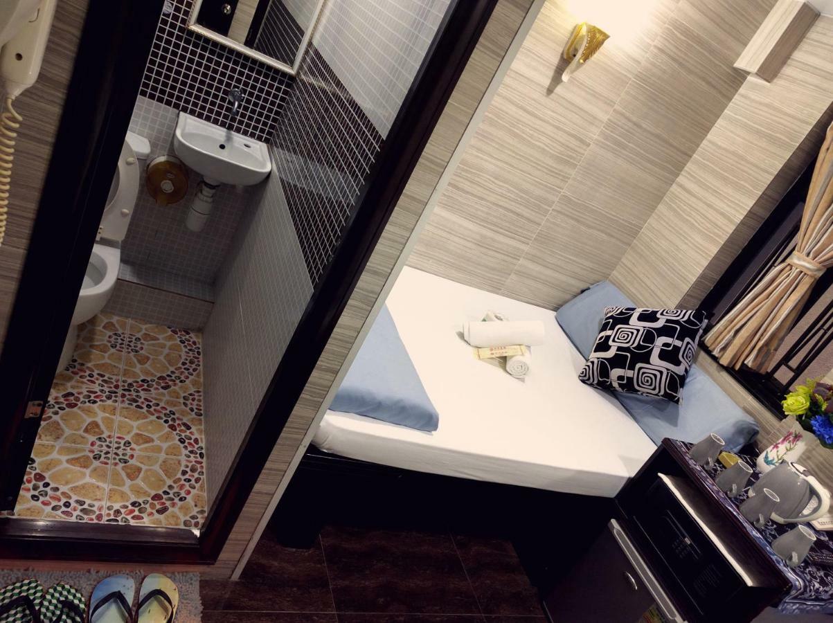 Hostel 16 Paris Guest House Block E Reception 10Th Floor Hongkong Eksteriør billede