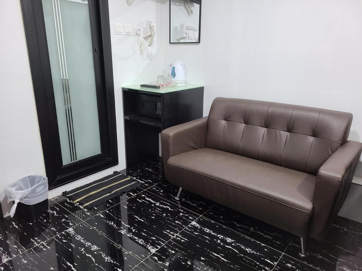 Hostel 16 Paris Guest House Block E Reception 10Th Floor Hongkong Eksteriør billede