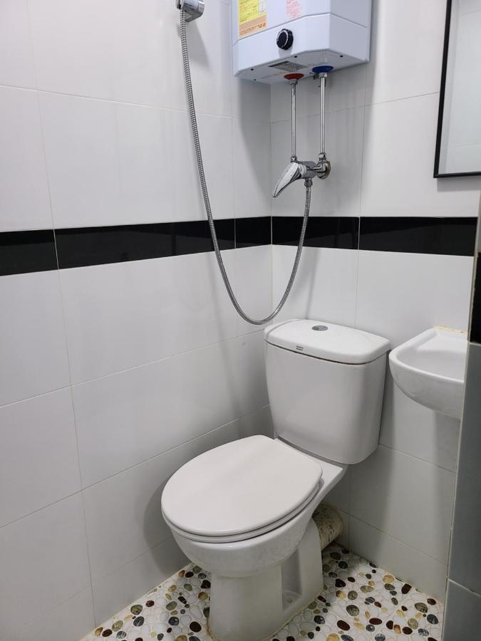 Hostel 16 Paris Guest House Block E Reception 10Th Floor Hongkong Eksteriør billede